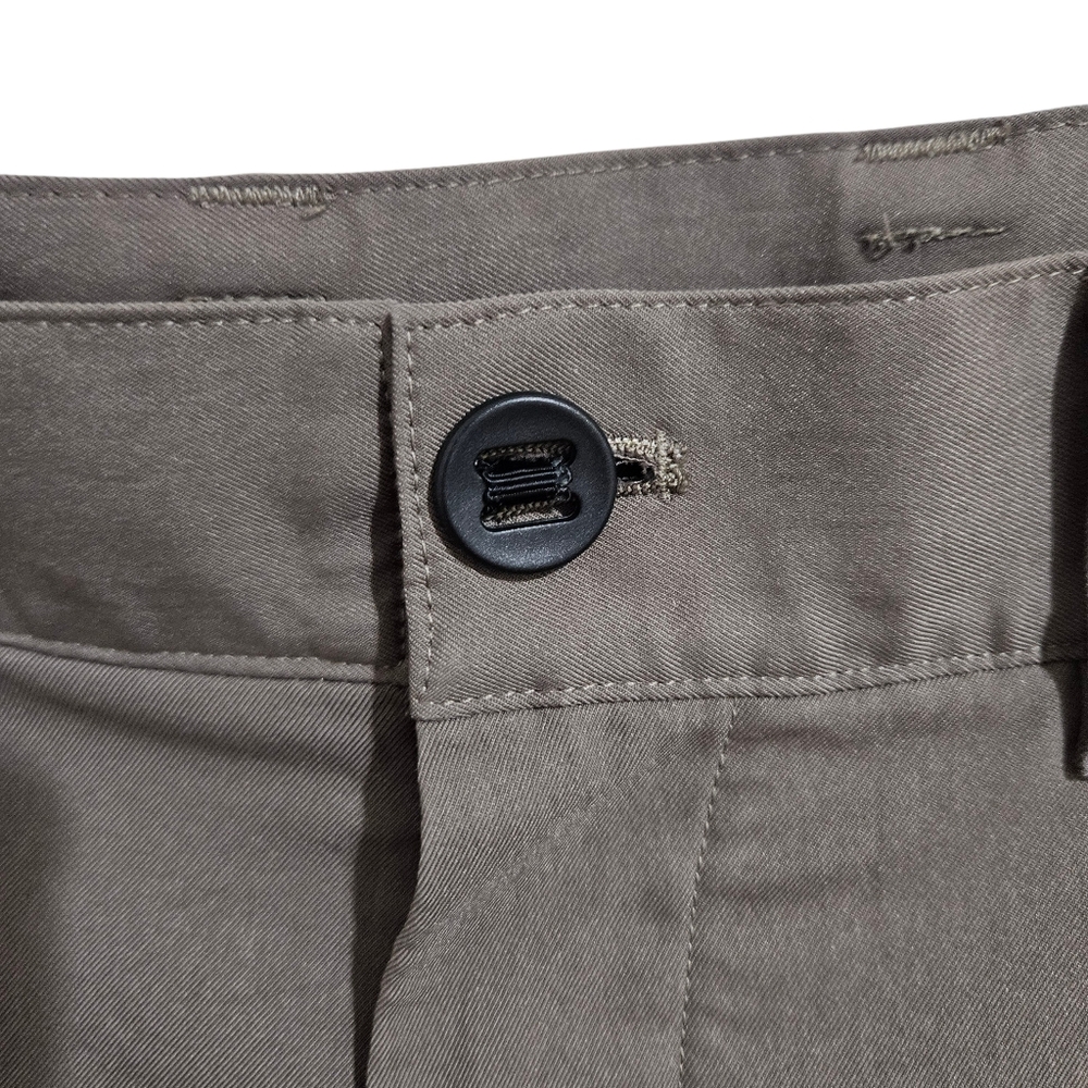 Lululemon Relaxed-Tapered Smooth Twill Trouser 32 - Picture 9 of 16